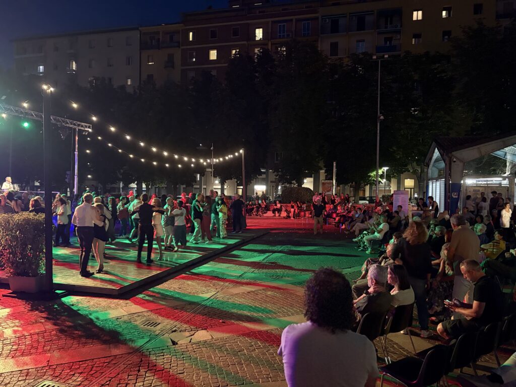 Filuzzi in Piazza della Pace - Bologna